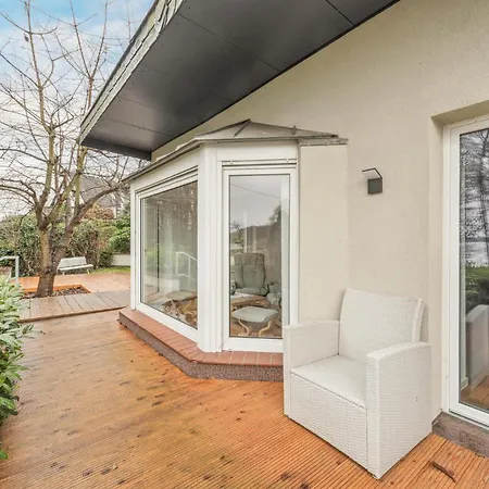 1 Bedroom Cozy In שוורין